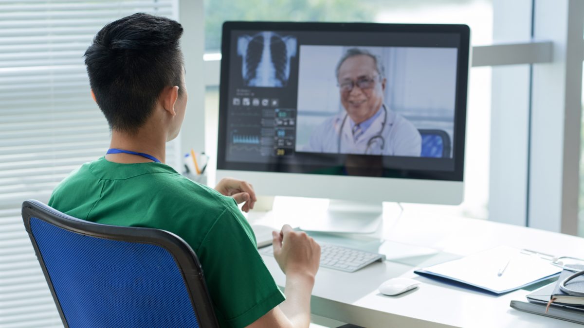Virtual medical scribes help shorten provider workdays, improve patient care, and drive increased patient satisfaction. Leverage medical scribes with AxiScribe!