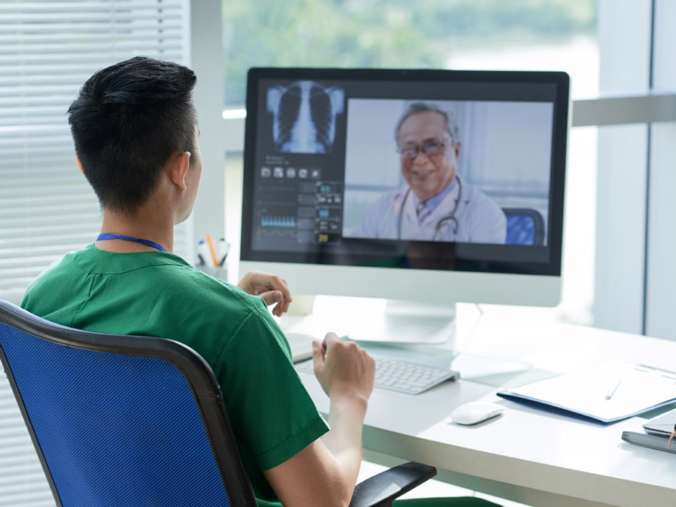 Virtual medical scribes help shorten provider workdays, improve patient care, and drive increased patient satisfaction. Leverage medical scribes with AxiScribe!