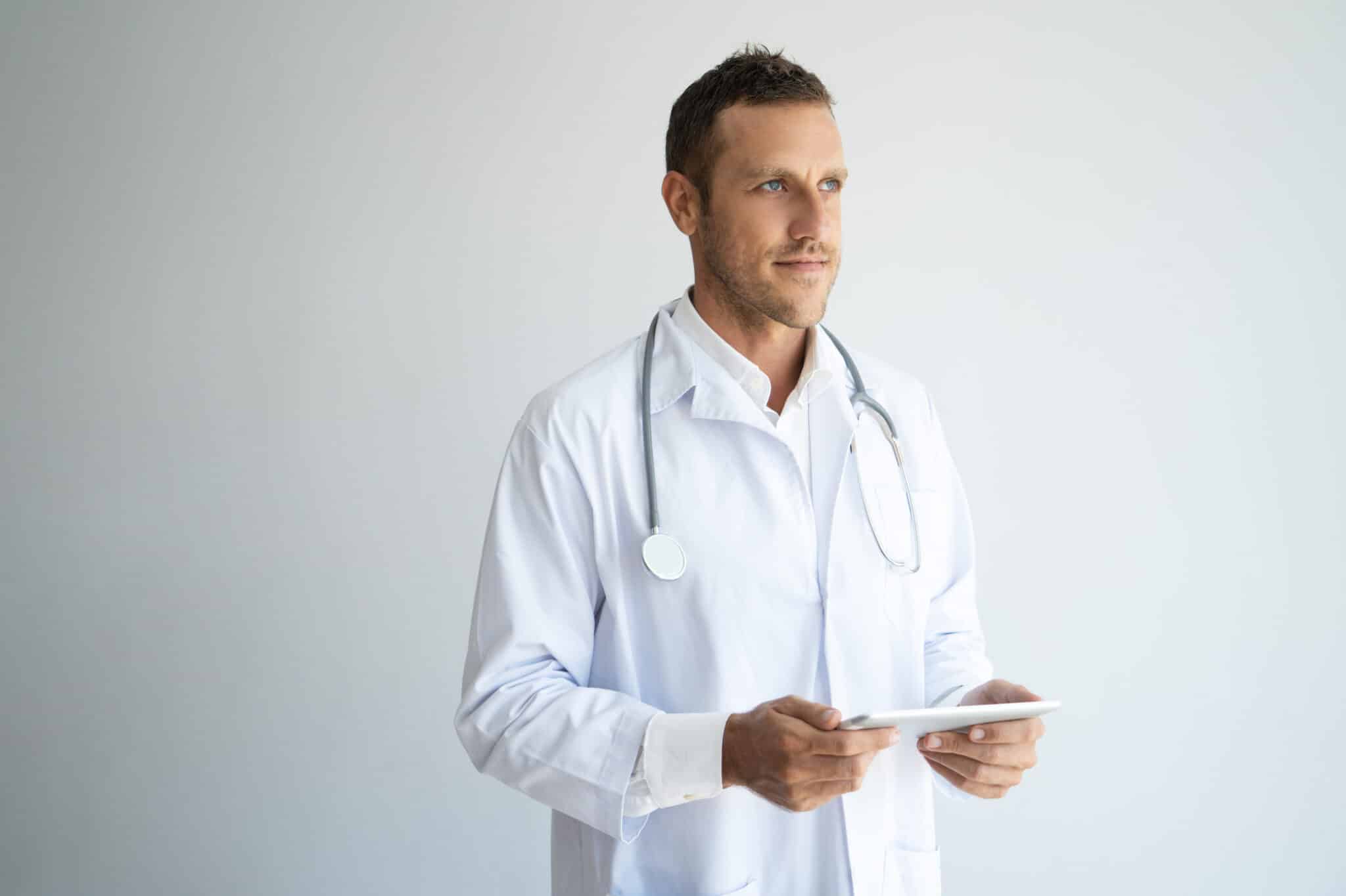 Choosing between in-office and remote medical scribes can be difficult. Learn about the benefits and drawbacks of each option. Contact Athreon to learn more!